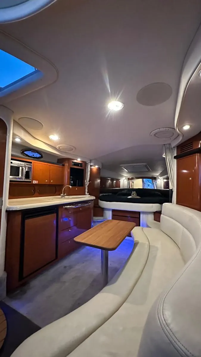 30' Day Cruiser, photo 4