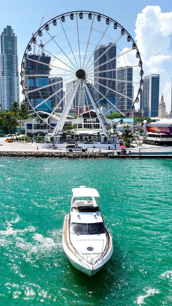 45' Sport Yacht, photo 2