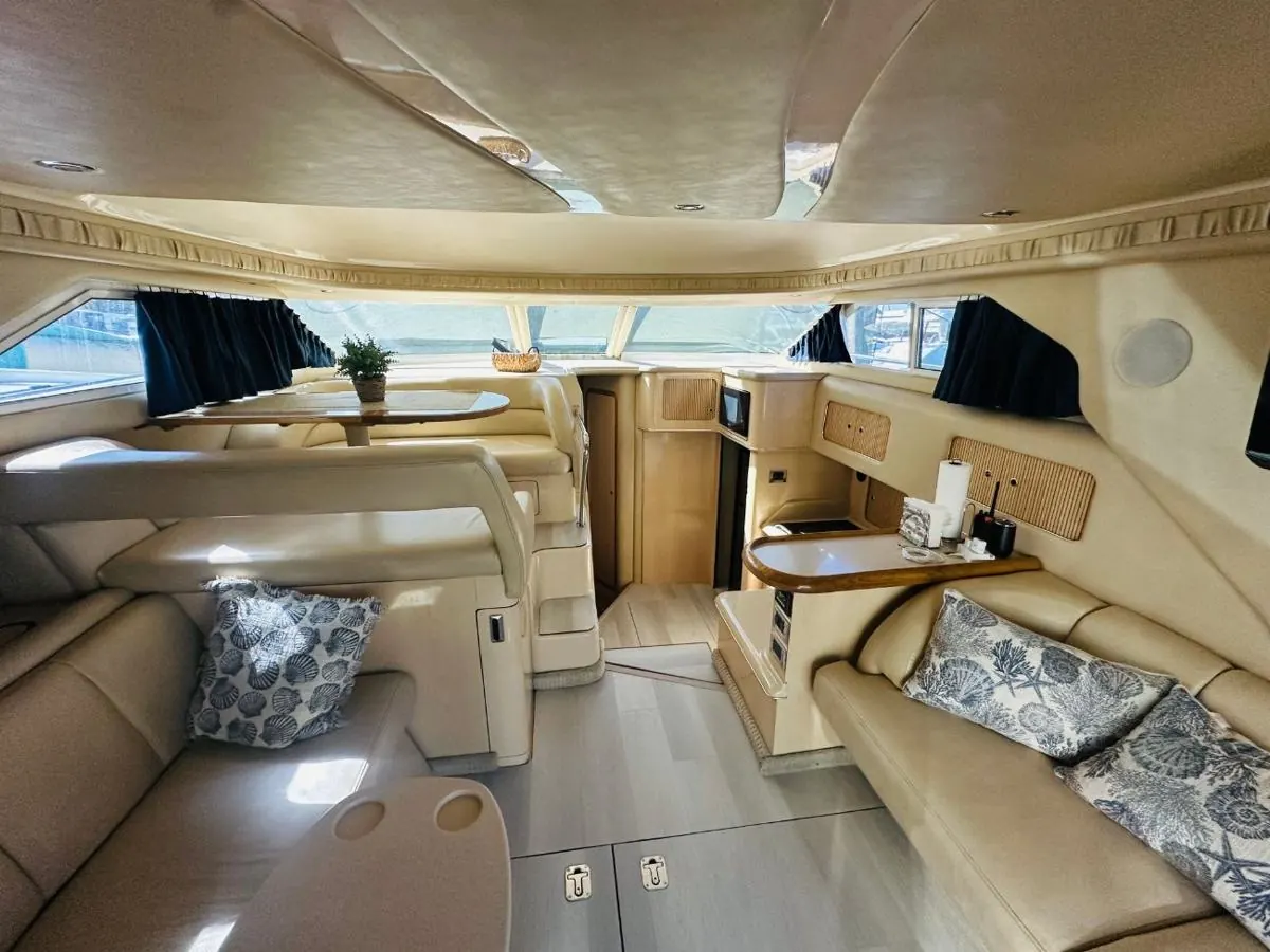 45' Sport Yacht, photo 4