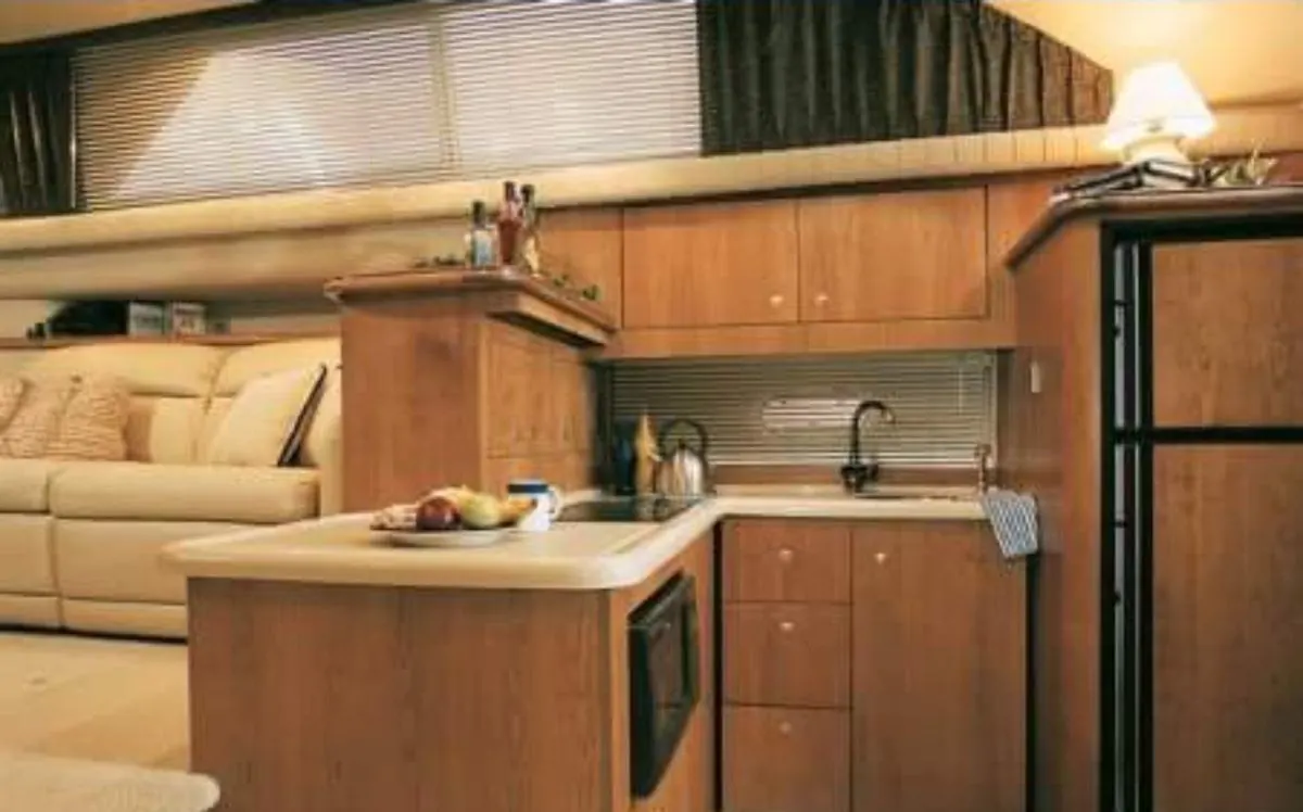 46' Sport Yacht, photo 3