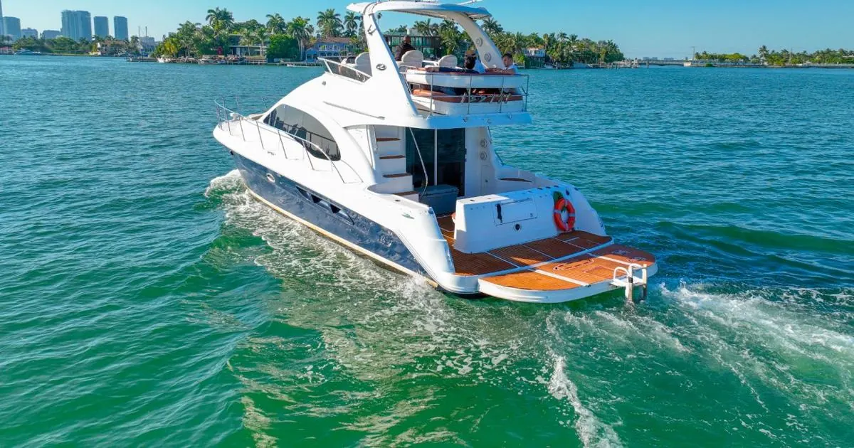 48' Sport Yacht, photo 3