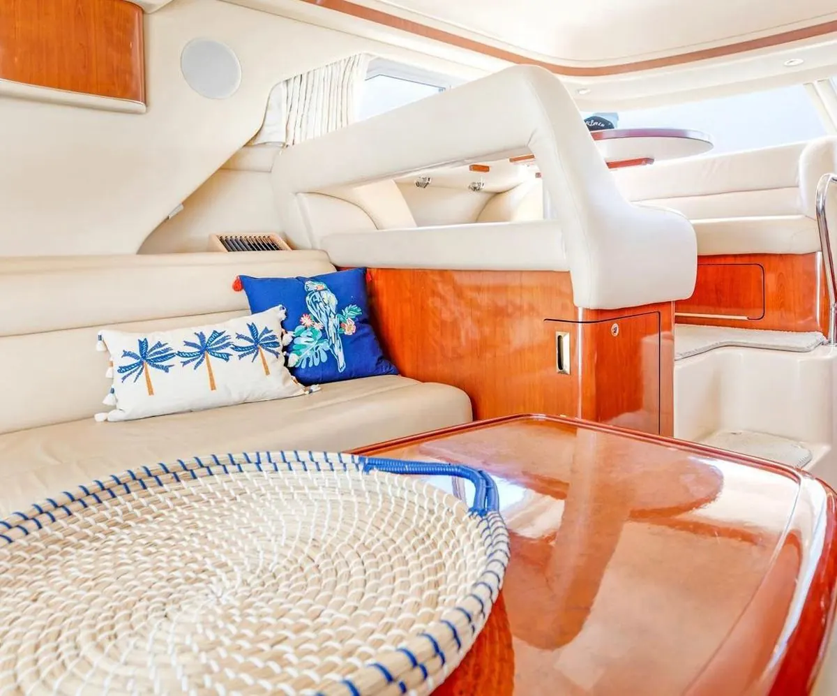 48' Sport Yacht, photo 3
