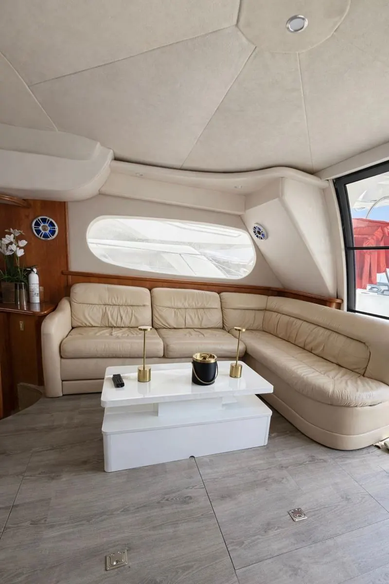 50' Sport Yacht, photo 3