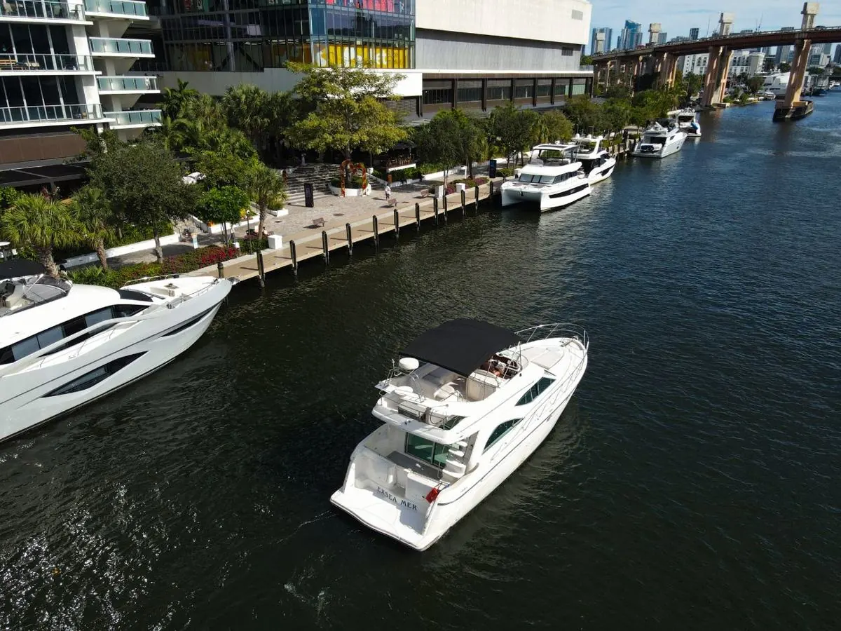50' Sport Yacht, photo 3