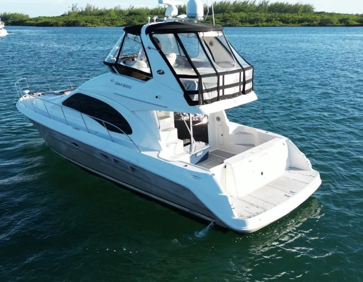 50' Sport Yacht, photo 2