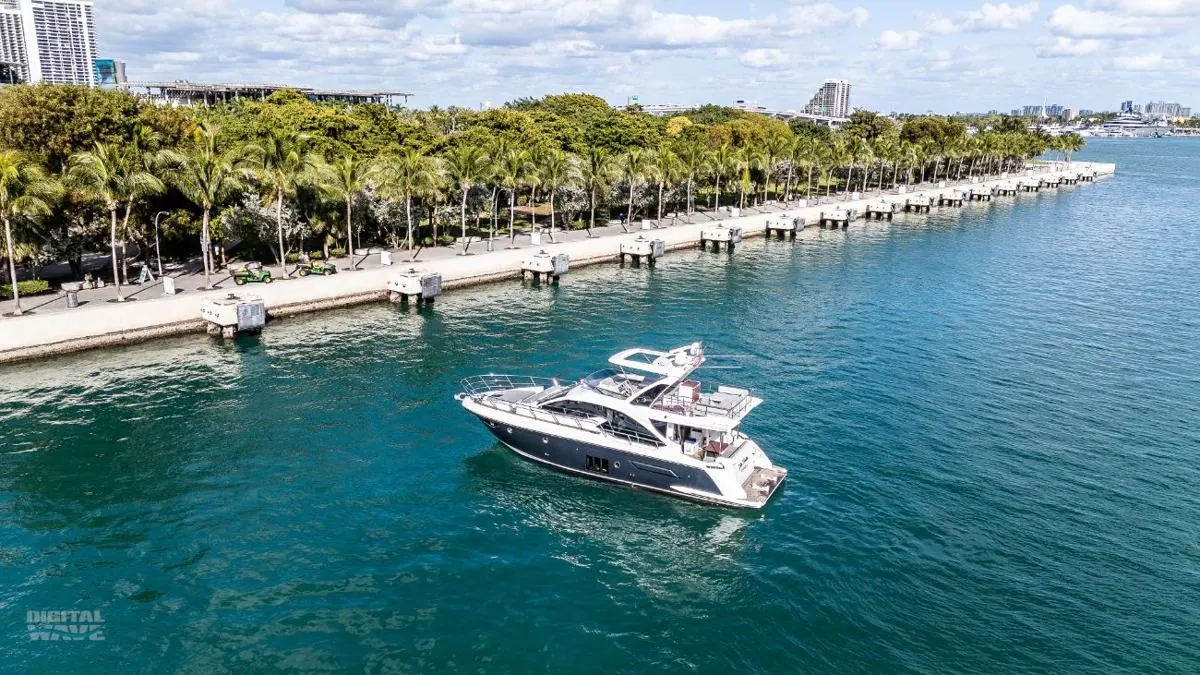 52' Sport Yacht