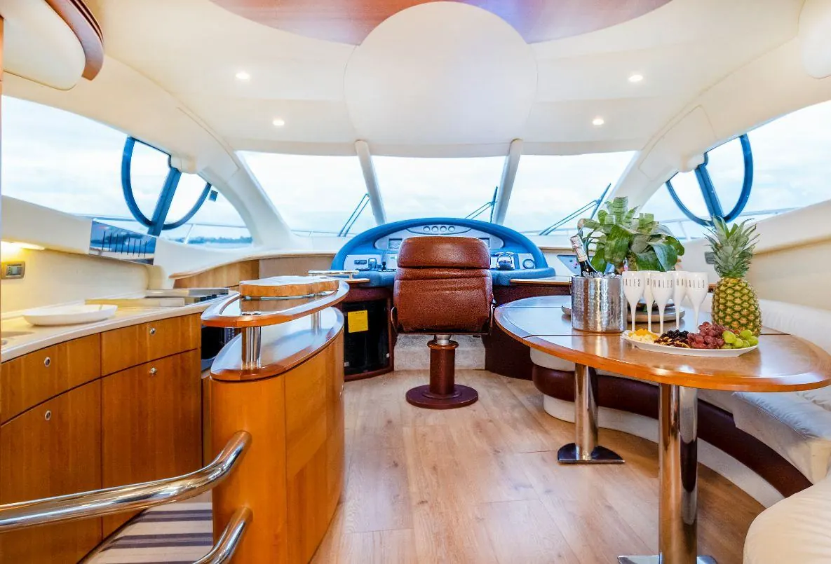 57' Sport Yacht, photo 5