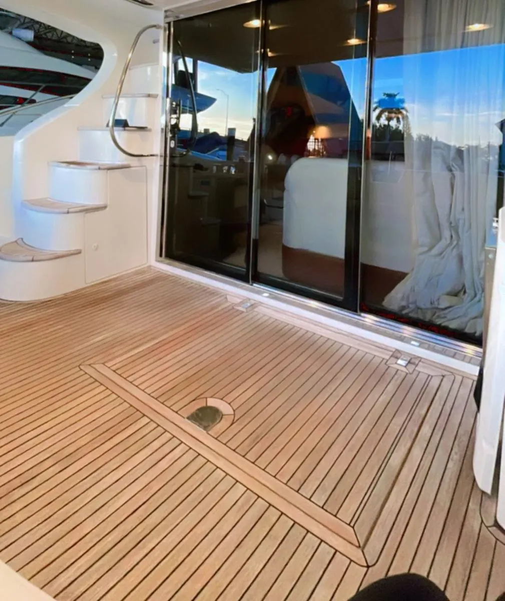60' Motor Yacht, photo 3