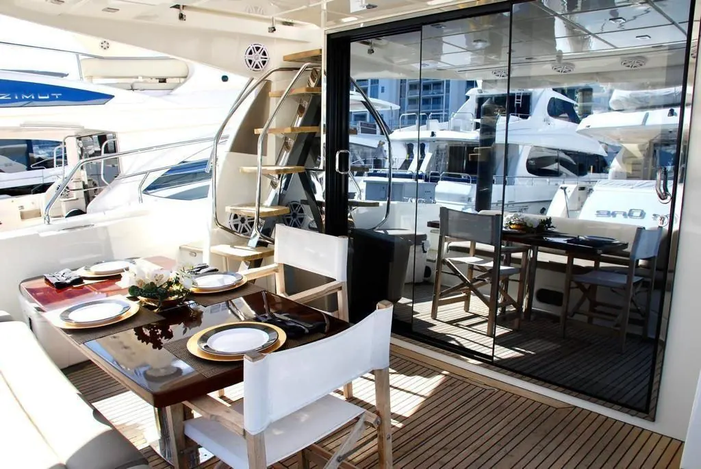 60' Motor Yacht