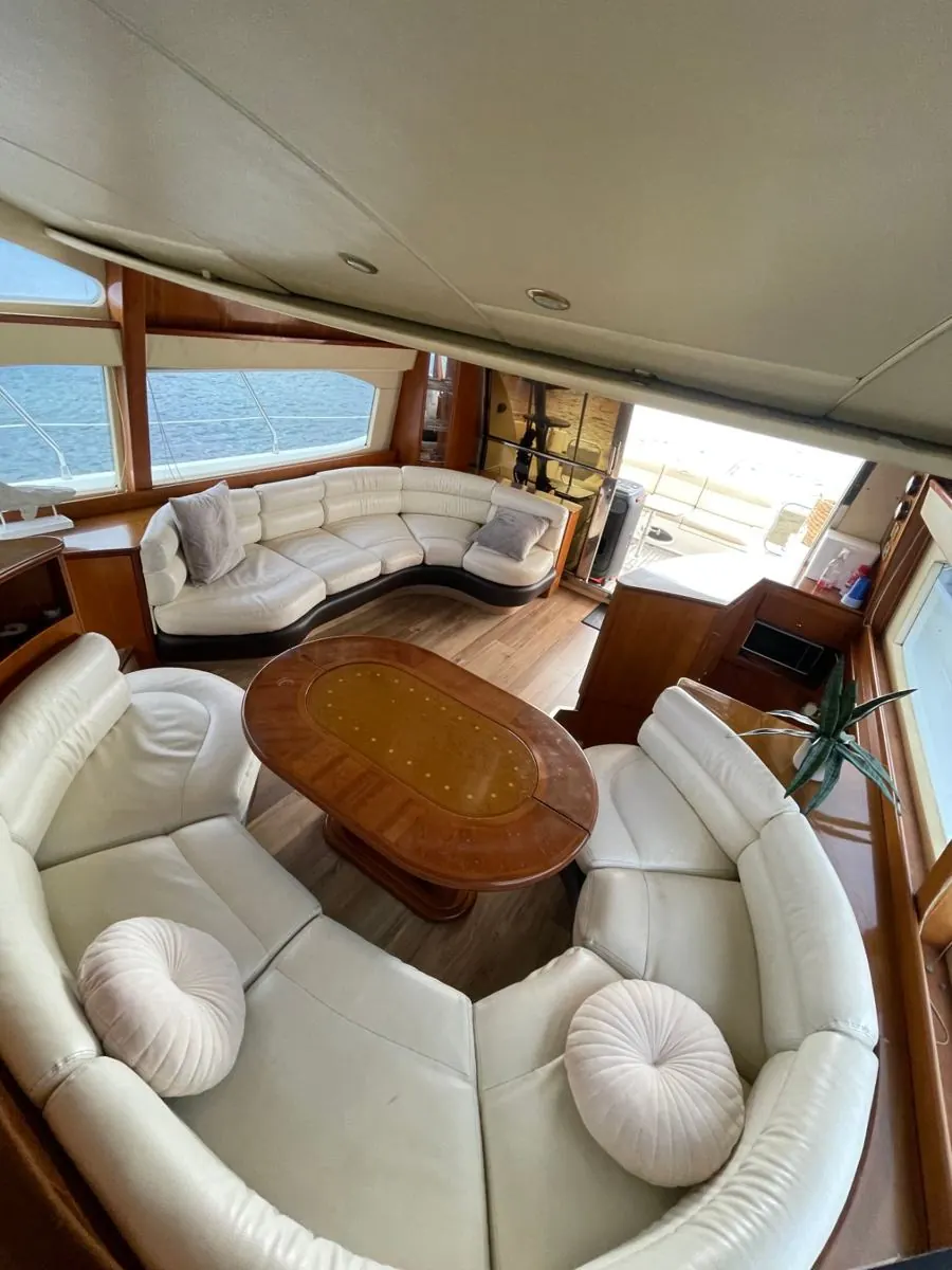 62' Motor Yacht
