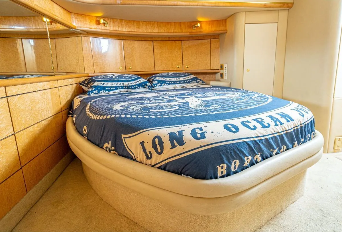 65' Motor Yacht, photo 4