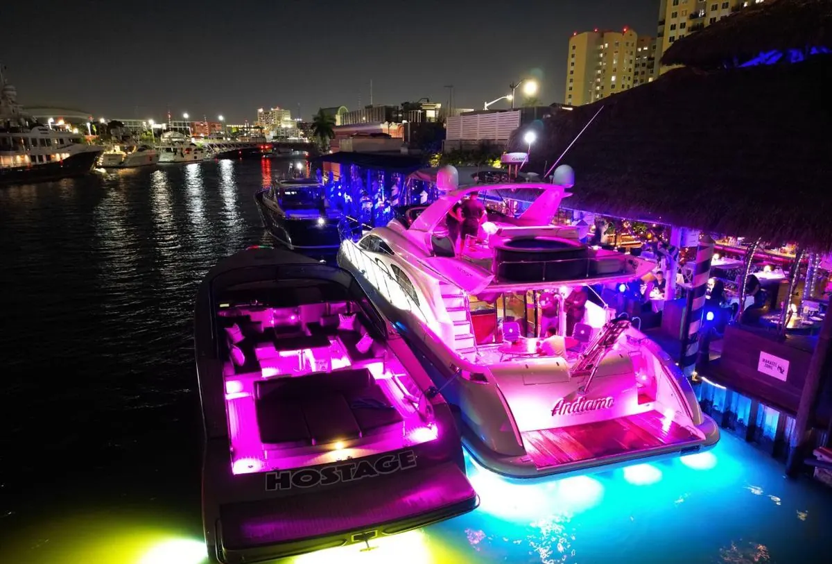 70' Motor Yacht, photo 5