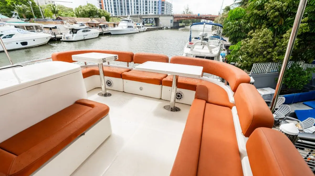 75' Motor Yacht