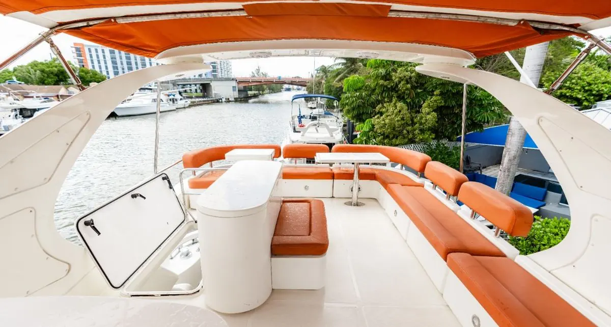 75' Motor Yacht, photo 3