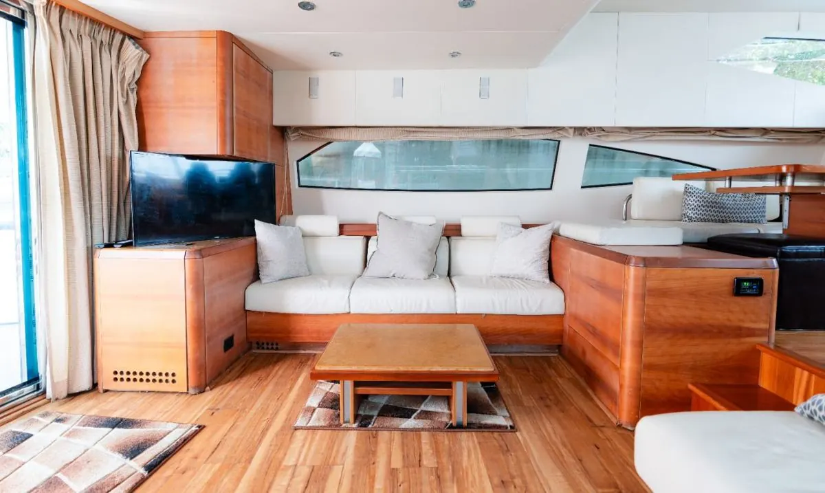 75' Motor Yacht, photo 4