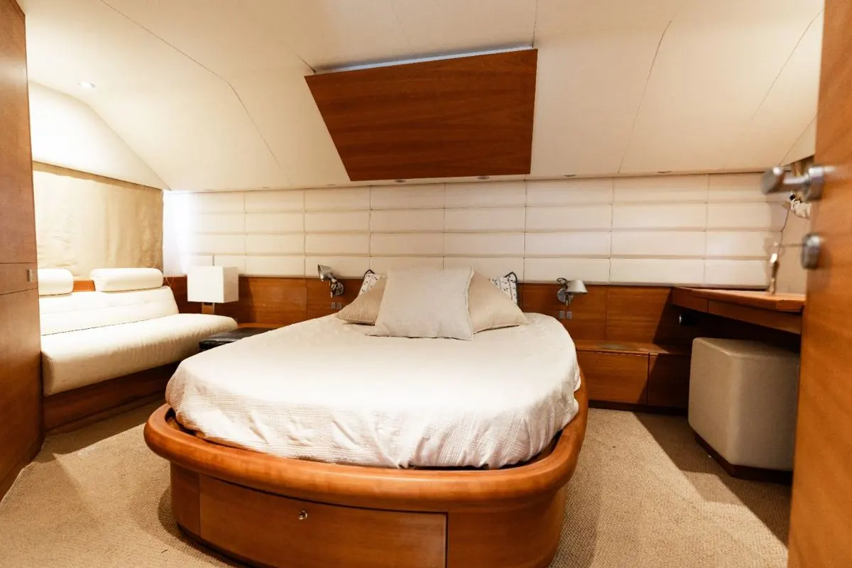 75' Motor Yacht, photo 5